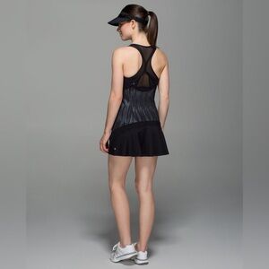 Lululemon ace tennis dress back and mesh sz M